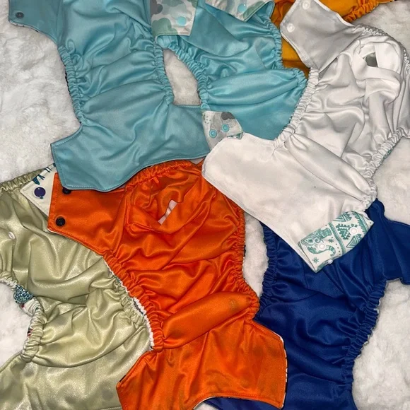 Reusable diapers - Picture 7 of 9